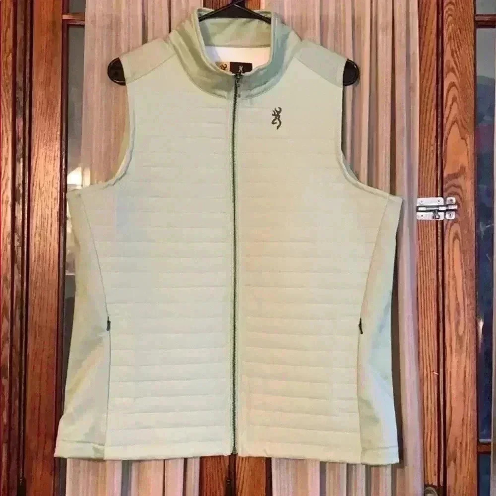 Browning women’s vest.